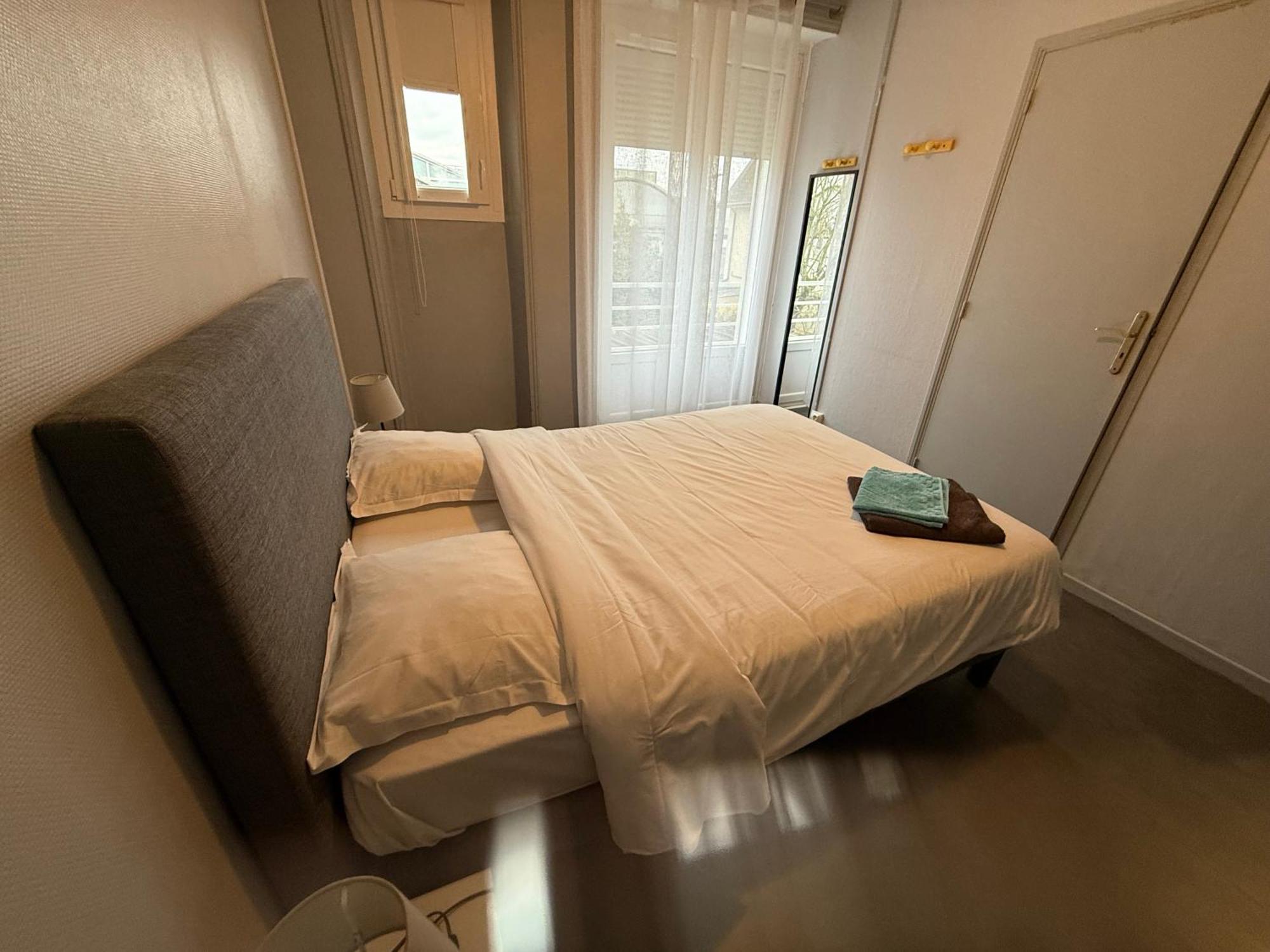 Le Petit Rungis Hotel Nantes Bagian luar foto