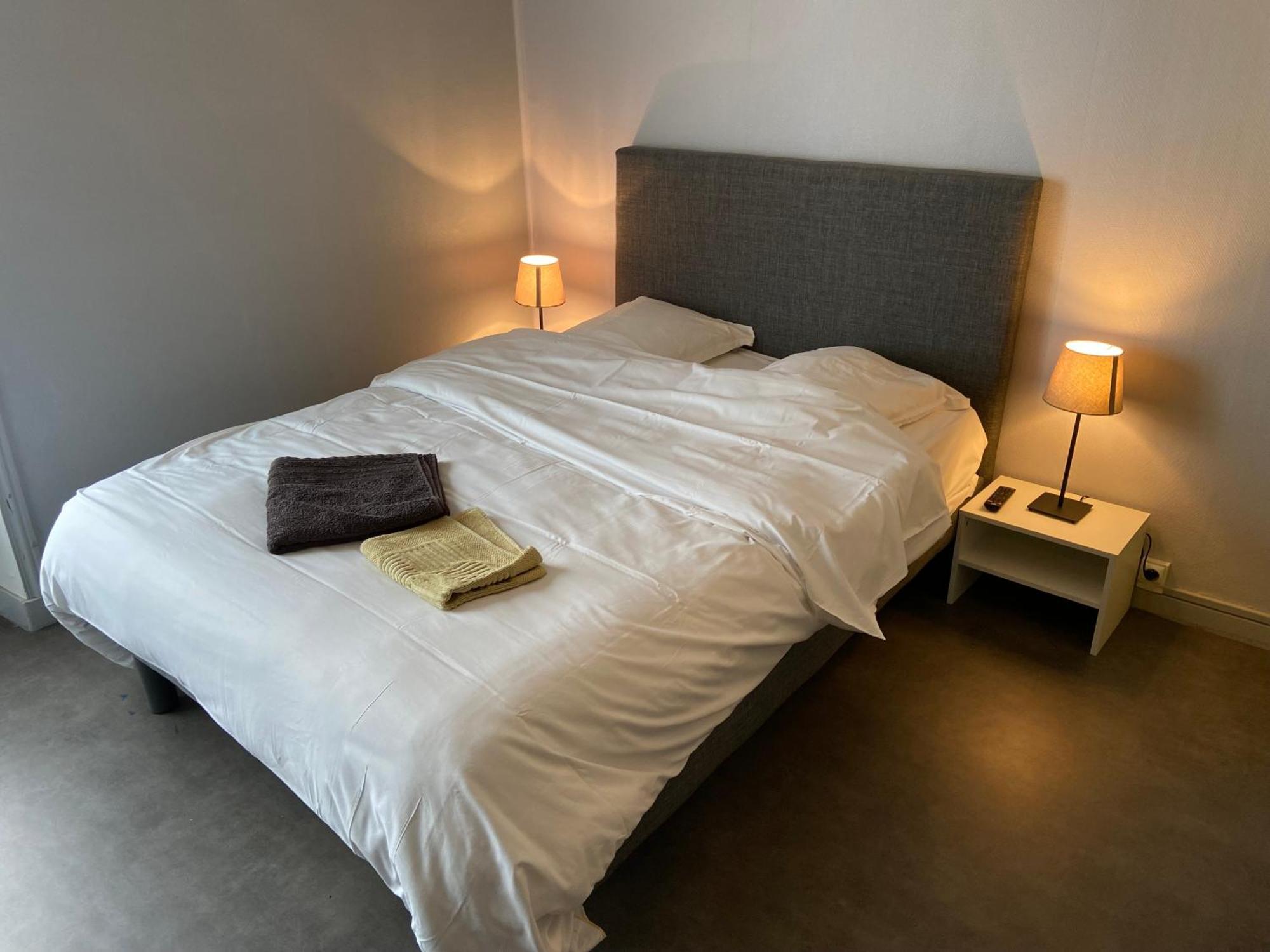 Le Petit Rungis Hotel Nantes Bagian luar foto